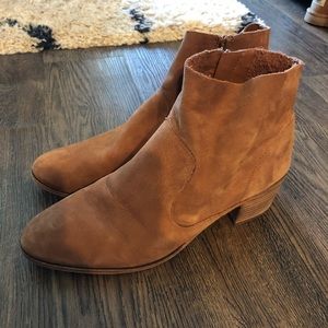 Gianni Bini Brown Suede Leather Booties Sz 11